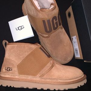 UGG BOOTS